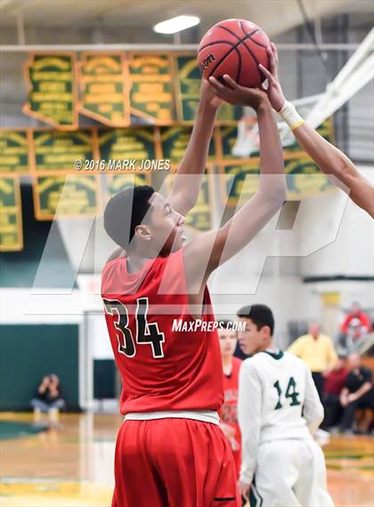 Thumbnail 3 in Liberty vs. Greenway (Judy Dixon Holiday Tournament) photogallery.