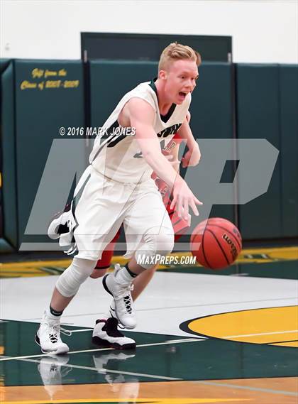 Thumbnail 1 in Liberty vs. Greenway (Judy Dixon Holiday Tournament) photogallery.