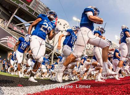 Thumbnail 2 in Covington Catholic vs St. Xavier (Skyline Chili Crosstown Showdown) photogallery.