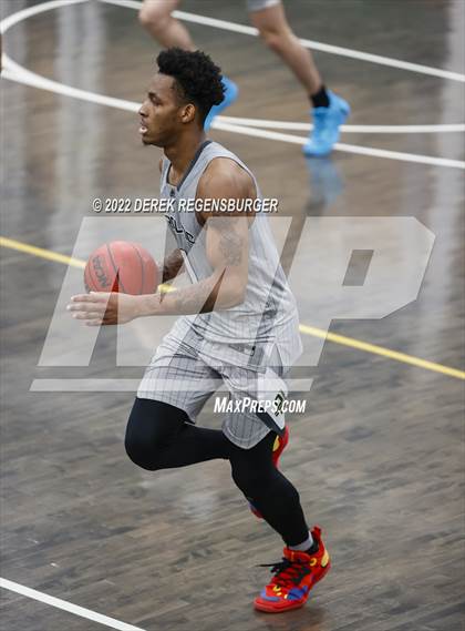 Thumbnail 2 in Prolific Prep of Napa Christian vs Albuquerque Prep (Gary Rhoades Classic) photogallery.