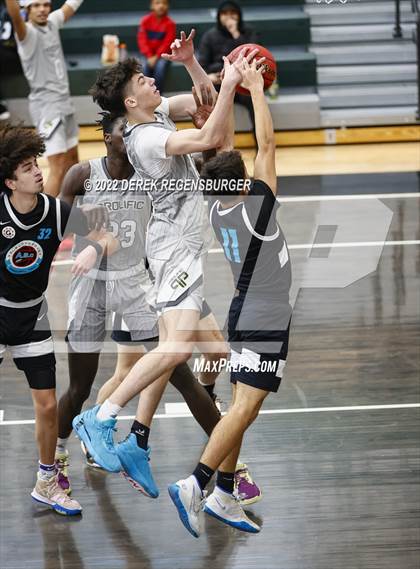 Thumbnail 2 in Prolific Prep of Napa Christian vs Albuquerque Prep (Gary Rhoades Classic) photogallery.
