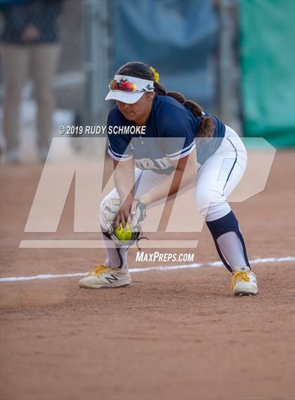 Thumbnail 3 in Mater Dei Catholic vs. Rancho Bernardo (CIF SDS Open Final) photogallery.