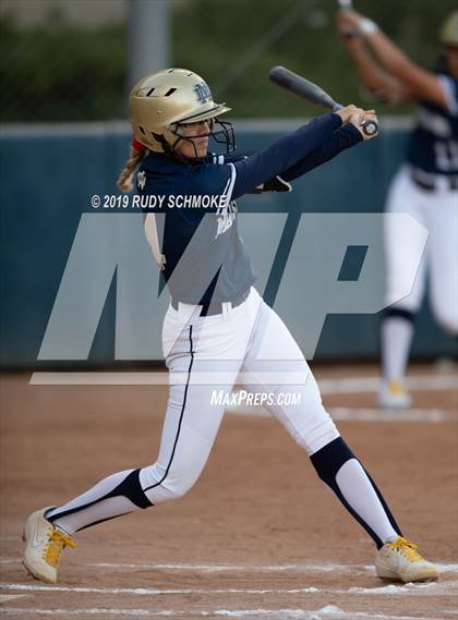 Thumbnail 2 in Mater Dei Catholic vs. Rancho Bernardo (CIF SDS Open Final) photogallery.