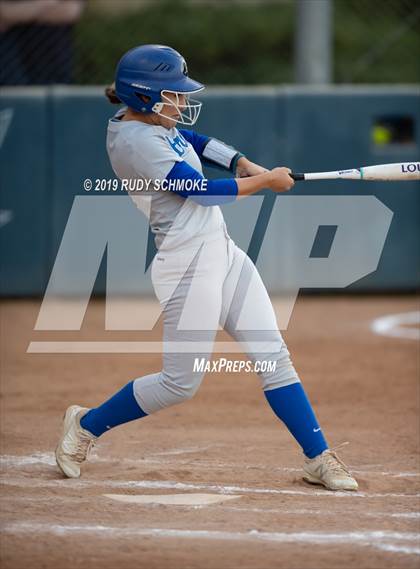Thumbnail 2 in Mater Dei Catholic vs. Rancho Bernardo (CIF SDS Open Final) photogallery.