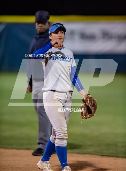 Thumbnail 1 in Mater Dei Catholic vs. Rancho Bernardo (CIF SDS Open Final) photogallery.