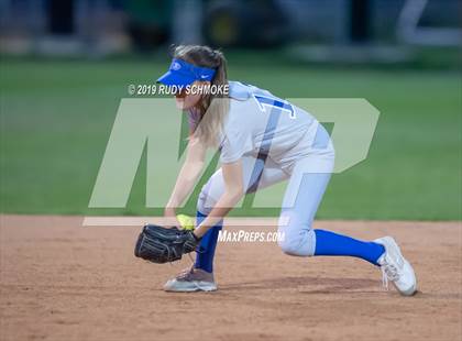 Thumbnail 1 in Mater Dei Catholic vs. Rancho Bernardo (CIF SDS Open Final) photogallery.