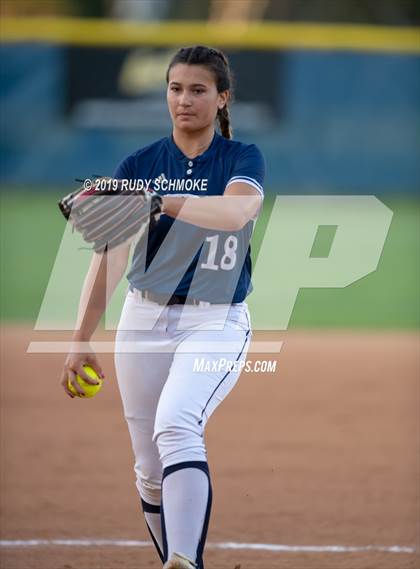 Thumbnail 1 in Mater Dei Catholic vs. Rancho Bernardo (CIF SDS Open Final) photogallery.
