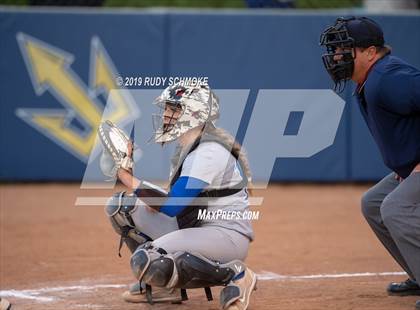 Thumbnail 2 in Mater Dei Catholic vs. Rancho Bernardo (CIF SDS Open Final) photogallery.