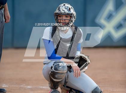 Thumbnail 2 in Mater Dei Catholic vs. Rancho Bernardo (CIF SDS Open Final) photogallery.