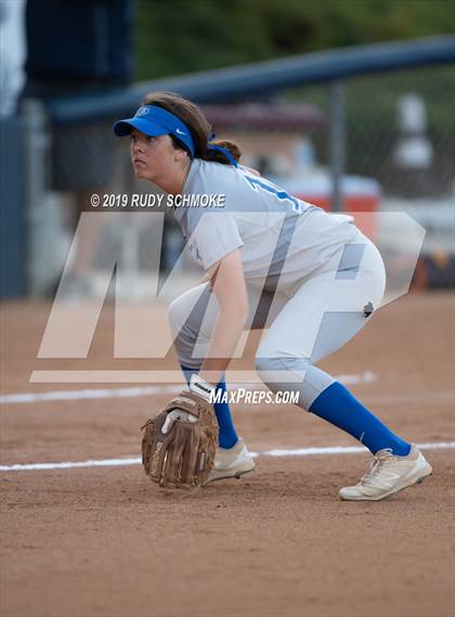 Thumbnail 3 in Mater Dei Catholic vs. Rancho Bernardo (CIF SDS Open Final) photogallery.