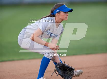 Thumbnail 2 in Mater Dei Catholic vs. Rancho Bernardo (CIF SDS Open Final) photogallery.