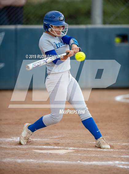 Thumbnail 1 in Mater Dei Catholic vs. Rancho Bernardo (CIF SDS Open Final) photogallery.
