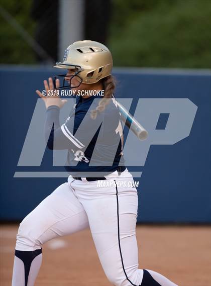 Thumbnail 2 in Mater Dei Catholic vs. Rancho Bernardo (CIF SDS Open Final) photogallery.