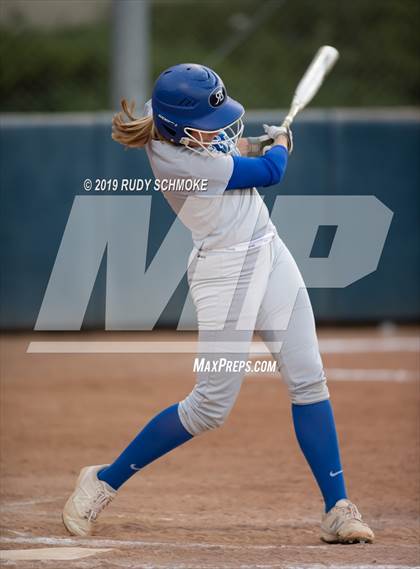 Thumbnail 2 in Mater Dei Catholic vs. Rancho Bernardo (CIF SDS Open Final) photogallery.