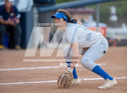 Thumbnail 2 in Mater Dei Catholic vs. Rancho Bernardo (CIF SDS Open Final) photogallery.