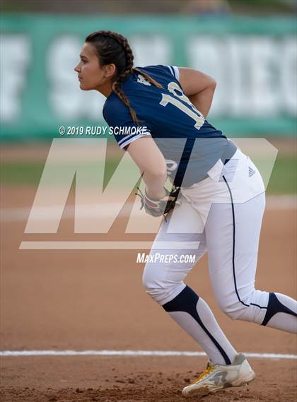 Thumbnail 3 in Mater Dei Catholic vs. Rancho Bernardo (CIF SDS Open Final) photogallery.