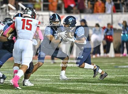Thumbnail 2 in Lee vs Johnson photogallery.