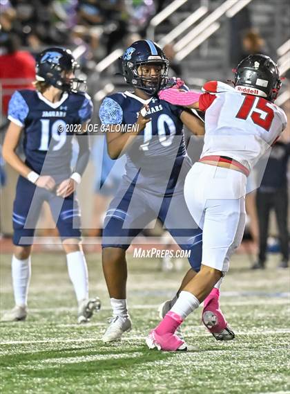 Thumbnail 3 in Lee vs Johnson photogallery.