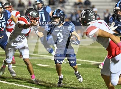 Thumbnail 2 in Lee vs Johnson photogallery.