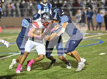 Thumbnail 2 in Lee vs Johnson photogallery.
