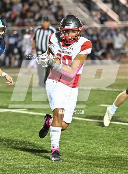 Thumbnail 3 in Lee vs Johnson photogallery.