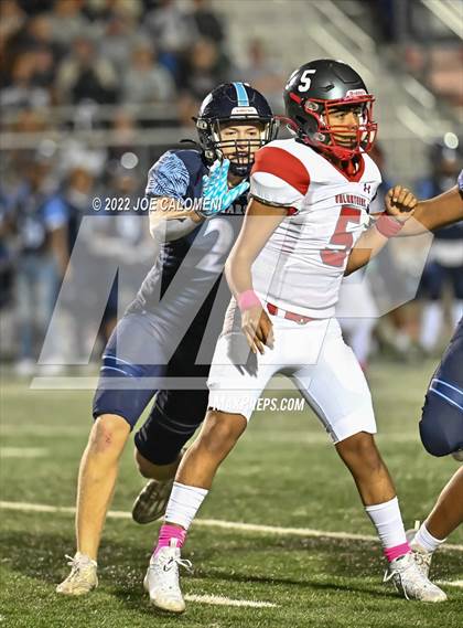 Thumbnail 3 in Lee vs Johnson photogallery.