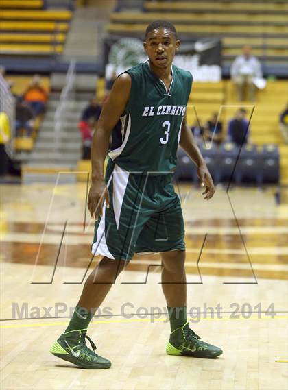 Thumbnail 3 in El Cerrito vs. Sacred Heart Cathedral photogallery.