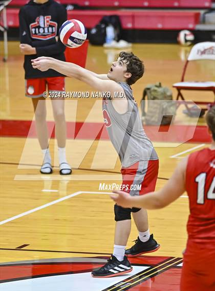 Thumbnail 3 in Roncalli @ Fishers photogallery.
