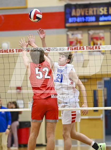 Thumbnail 3 in Roncalli @ Fishers photogallery.