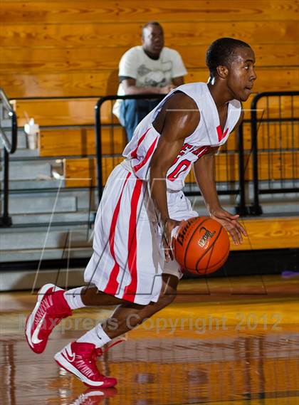 Thumbnail 2 in Clark @ Bellaire (McDonald's Texas Invitational) photogallery.