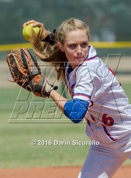 Thumbnail 3 in Morenci vs. Camp Verde (AIA D4 Semifinal) photogallery.