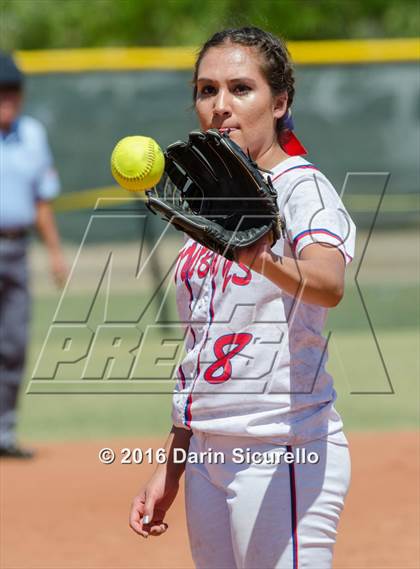 Thumbnail 1 in Morenci vs. Camp Verde (AIA D4 Semifinal) photogallery.
