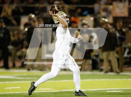 Thumbnail 3 in Long Beach Poly vs St. Francis (CIF SS D4 Final) photogallery.