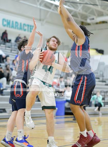 Thumbnail 2 in Grassfield @ Hickory photogallery.