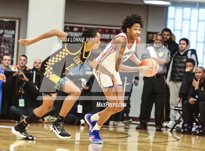 Thumbnail 1 in North Mecklenburg vs. Camden (Spalding Hoophall Classic) photogallery.