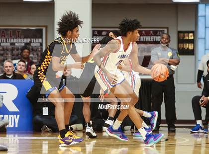 Thumbnail 1 in North Mecklenburg vs. Camden (Spalding Hoophall Classic) photogallery.