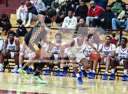 Thumbnail 2 in North Mecklenburg vs. Camden (Spalding Hoophall Classic) photogallery.