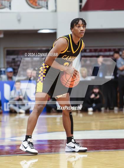 Thumbnail 2 in North Mecklenburg vs. Camden (Spalding Hoophall Classic) photogallery.