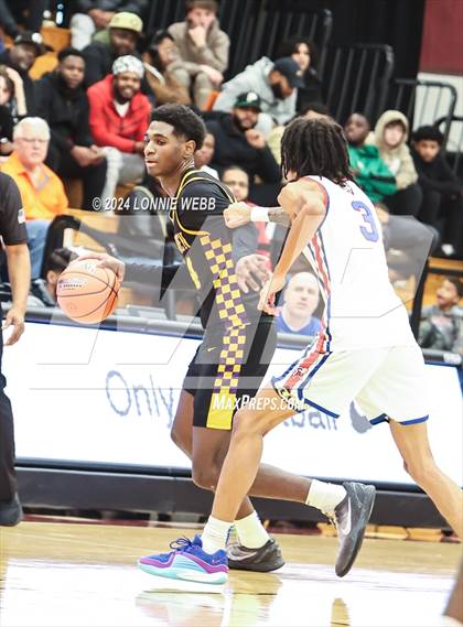 Thumbnail 3 in North Mecklenburg vs. Camden (Spalding Hoophall Classic) photogallery.