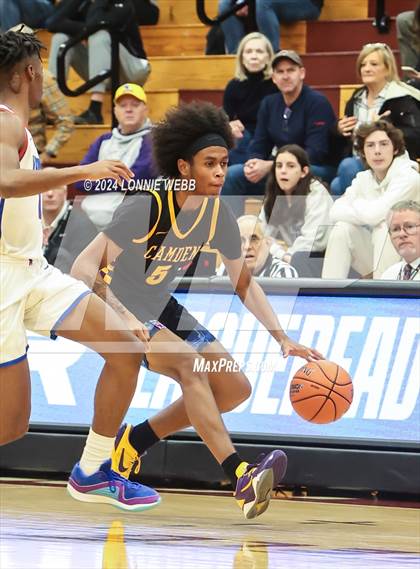 Thumbnail 1 in North Mecklenburg vs. Camden (Spalding Hoophall Classic) photogallery.