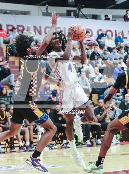 Thumbnail 2 in North Mecklenburg vs. Camden (Spalding Hoophall Classic) photogallery.