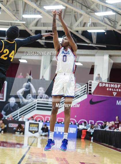 Thumbnail 1 in North Mecklenburg vs. Camden (Spalding Hoophall Classic) photogallery.