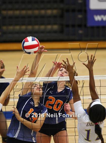 Thumbnail 3 in Denton vs Sachse (Texas Open) photogallery.