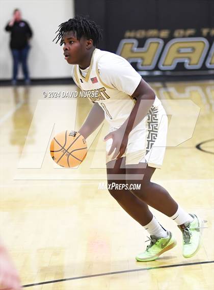 Thumbnail 2 in Knight vs. Cypress photogallery.