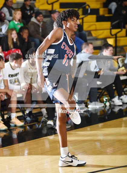 Thumbnail 2 in Knight vs. Cypress photogallery.