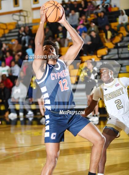Thumbnail 3 in Knight vs. Cypress photogallery.