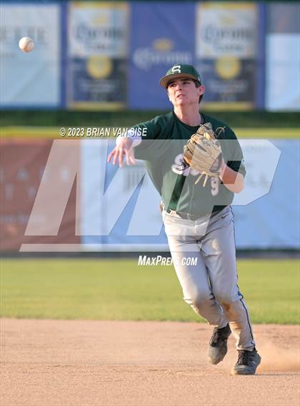 Thumbnail 2 in Saratoga Springs vs. Shenendehowa photogallery.