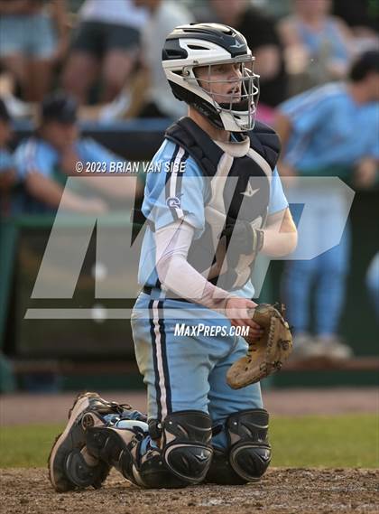Thumbnail 3 in Saratoga Springs vs. Shenendehowa photogallery.