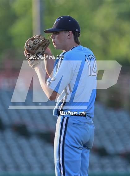 Thumbnail 2 in Saratoga Springs vs. Shenendehowa photogallery.