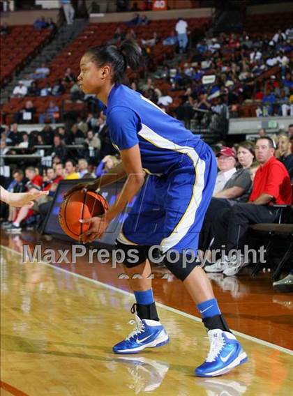 Thumbnail 1 in Canyon vs. Ozen (UIL 4A Semifinal) photogallery.